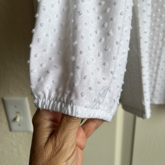 Last chance! NWT J. Crew Factory White Puff Sleeve Blouse with Relaxed Pleats - Picture 4 of 9